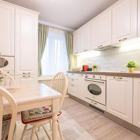Dragos Flat Apartment ออราแด ภายนอก รูปภาพ