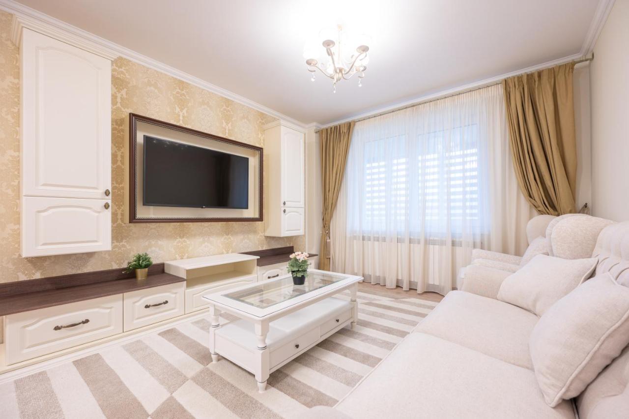 Dragos Flat Apartment ออราแด ภายนอก รูปภาพ