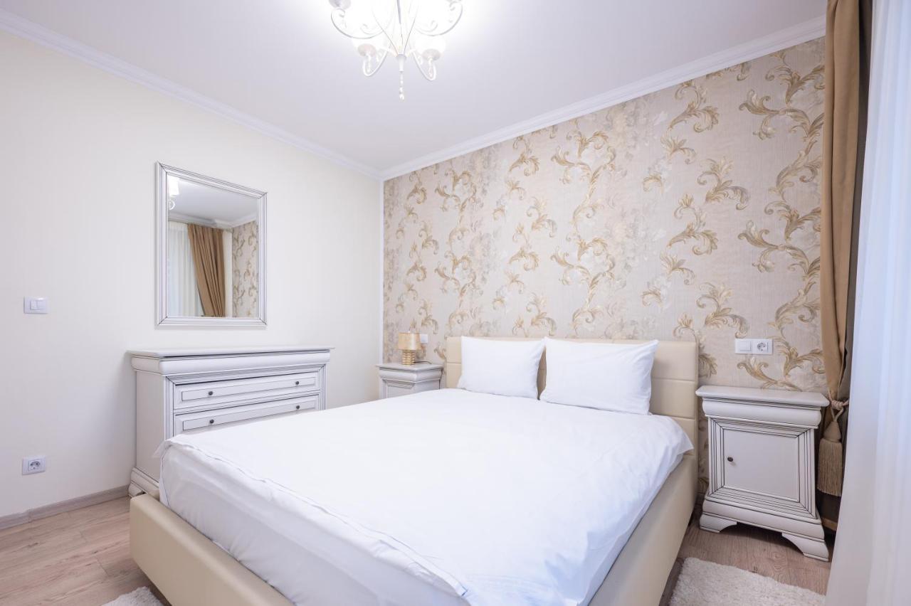 Dragos Flat Apartment ออราแด ภายนอก รูปภาพ