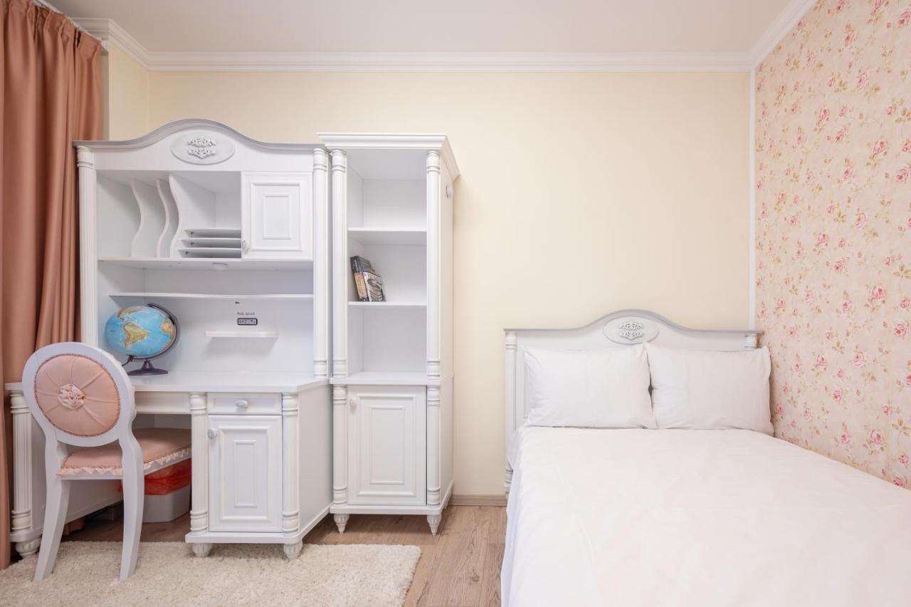Dragos Flat Apartment ออราแด ภายนอก รูปภาพ